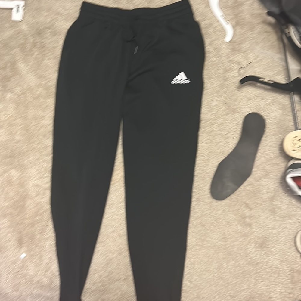 Adidas pants - Picture 6 of 7